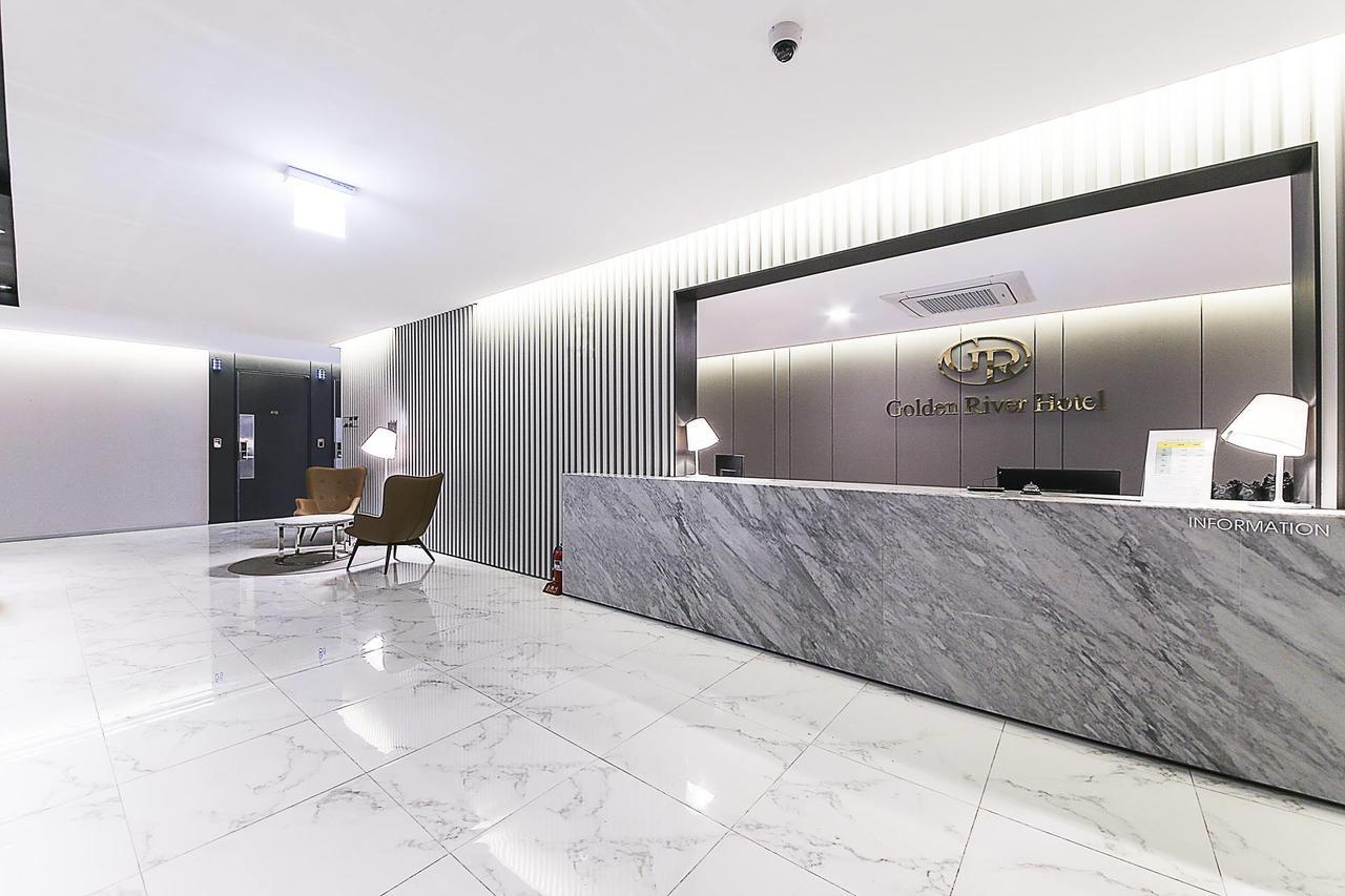 Golden River Hotel Gwangmyeong Екстер'єр фото